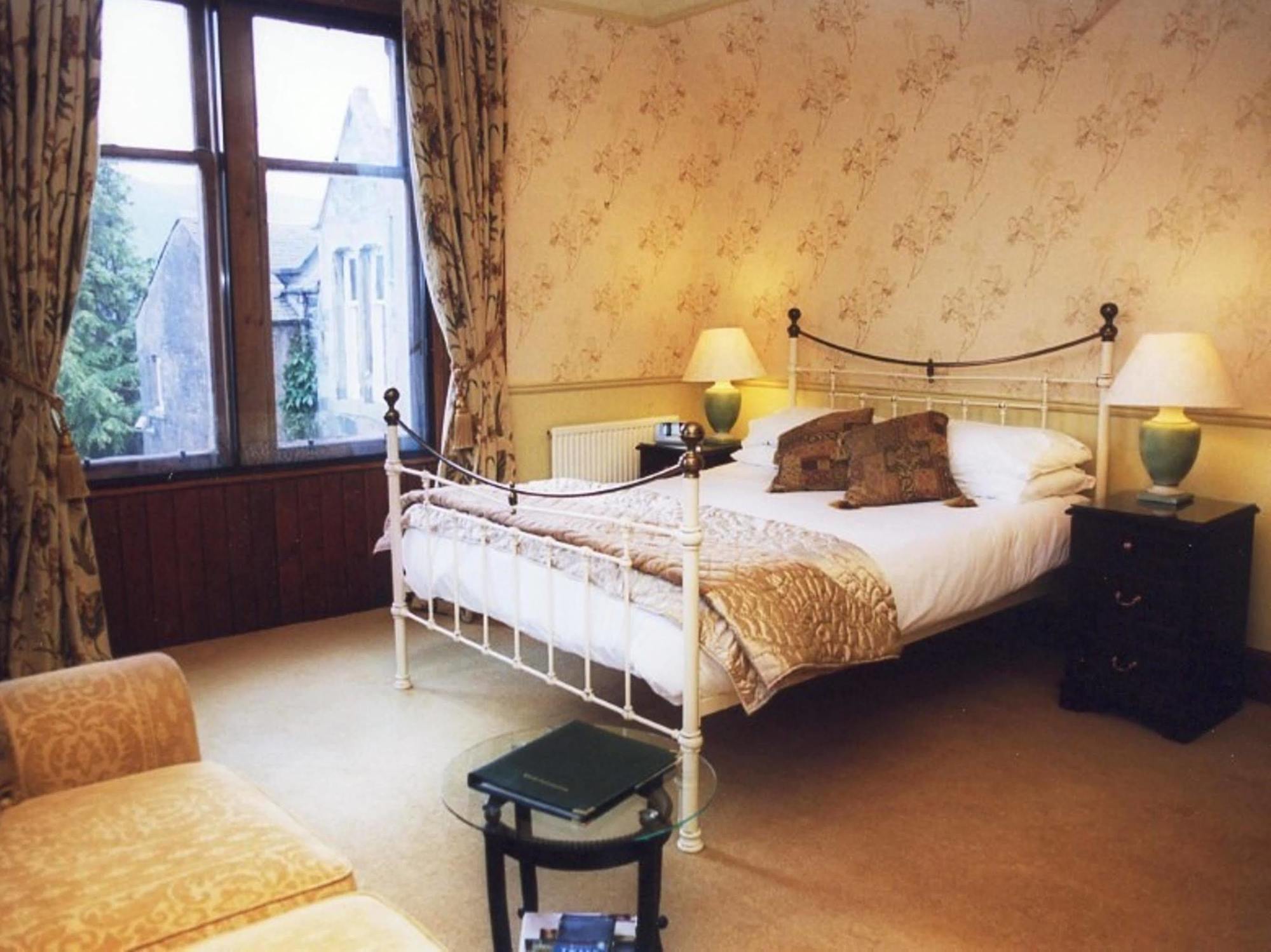 Caddon View Country Guest House Innerleithen Exterior photo
